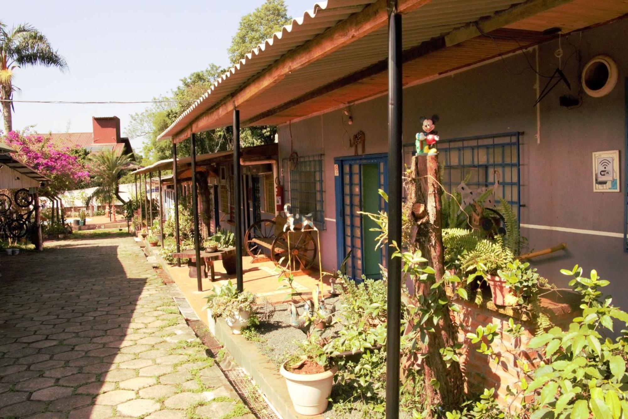 Pousada Miau Hotel Foz do Iguacu Exterior photo